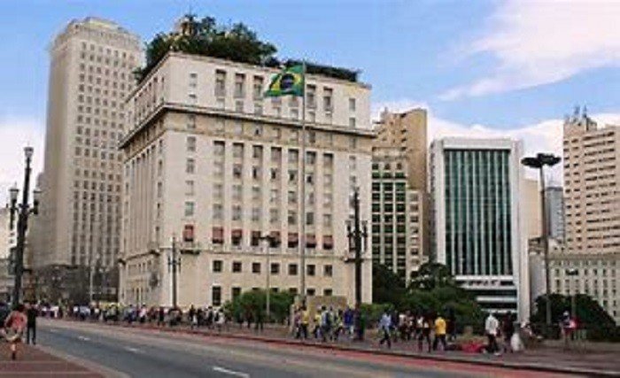 Covas, Boulos, Russomanno e França dividem liderança na disputa por São Paulo