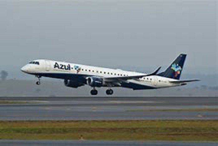 A Azul poderá ser a primeira companhia aérea a receber financiamento do BNDES