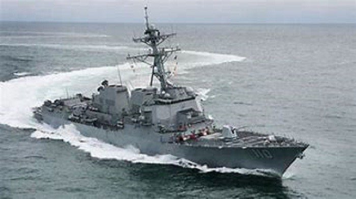 Venezuela denuncia presença de navio de guerra americano no seu litoral