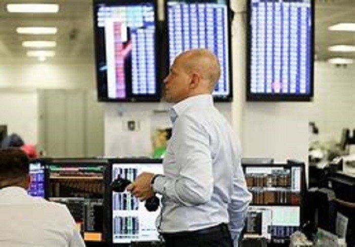 Robôs vencem humanos em teste de previsão de colapso financeiro