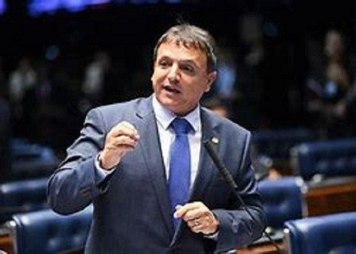 Sen. Marcio Bittar pretende apresentar amanhã proposta para financiar o Renda Cidadã