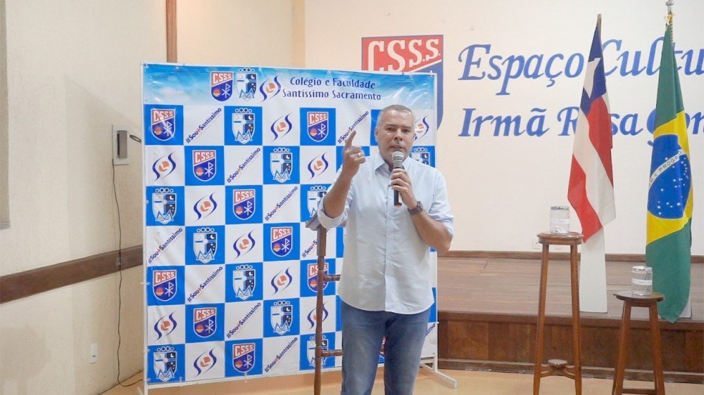 Candidato à reeleição, Joaquim Neto (PSD), participou do primeiro Debate Oficial de Campanha