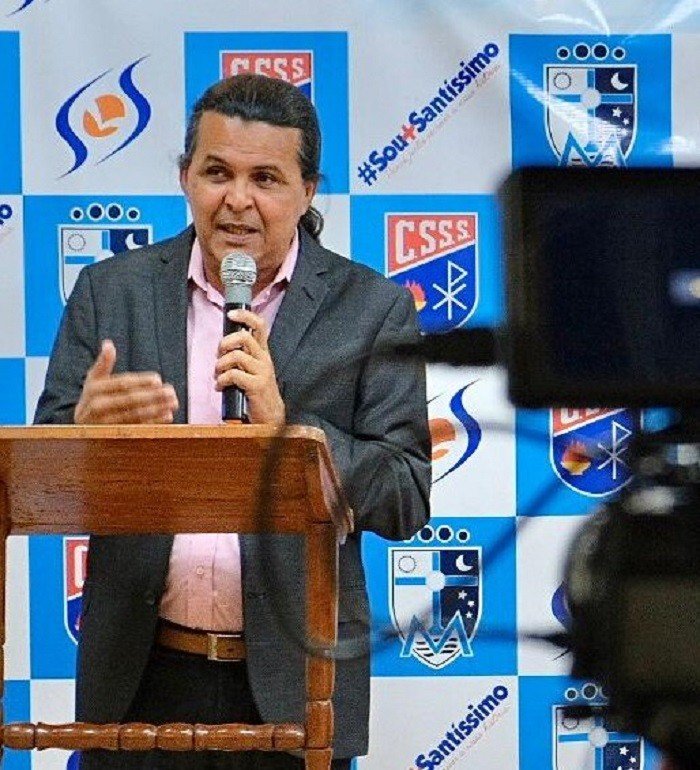 Em debate, Radiovaldo afirma que participação popular será pilar de seu governo