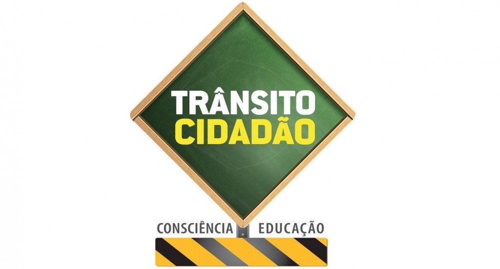 SEDUC recebe visita de representantes de projeto do Detran para educação no trânsito