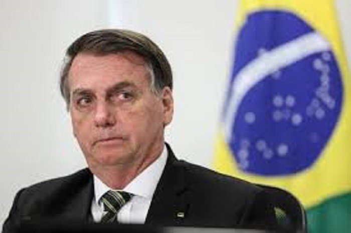 Bolsonaro recua e anuncia revogação de decreto que abre caminho para privatizar o SUS