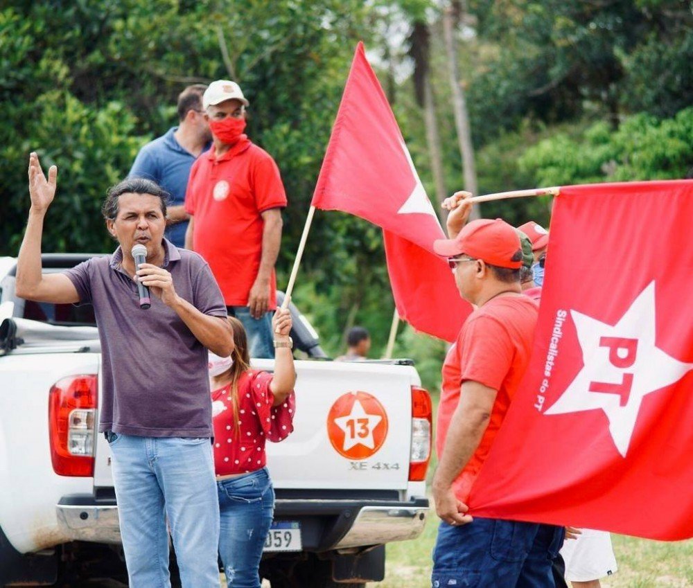 Radiovaldo anuncia “Bolsa Família” municipal no valor de R$ 200