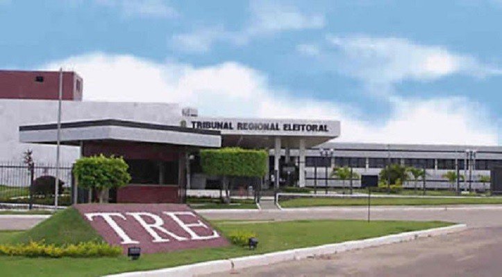 Na reta final, TRE proíbe eventos políticos presenciais