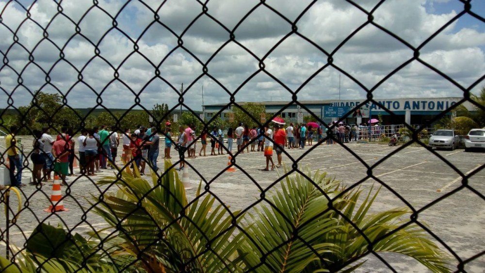 O TRE em Alagoinhas falhou na organização da votação