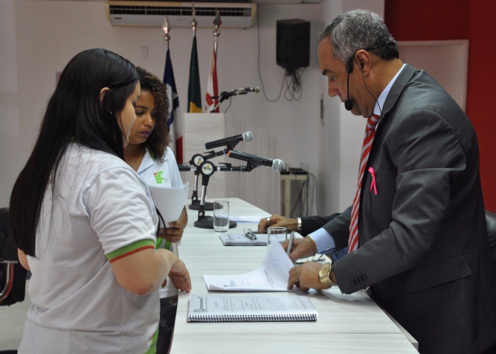 PLANO BÁSICO DE INTERVENÇÃO PARA A CENTRAL DE ABASTECIMENTO ELABORADO POR ESTUDANTES DO IF BAIANO É APRESENTADO NA CÂMARA MUNICIPAL DE ALAGOINHAS