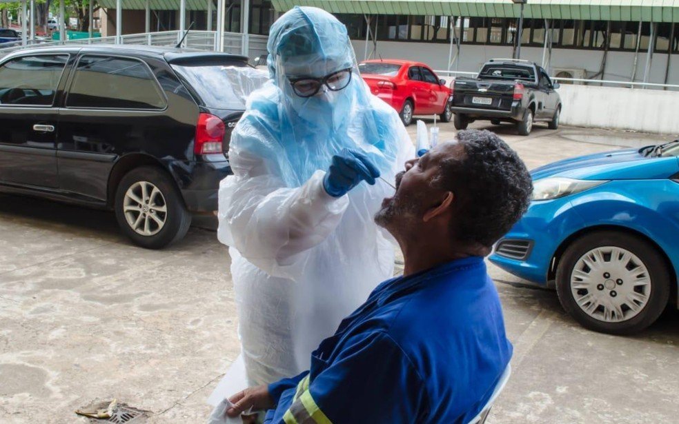 USP começa a fazer teste de Covid-19 por saliva a partir de terça para moradores de SP