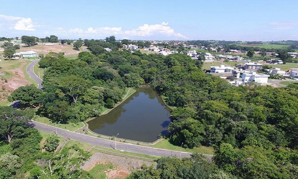 Doações de fiéis foram desviadas para compra de casas para parentes do padre