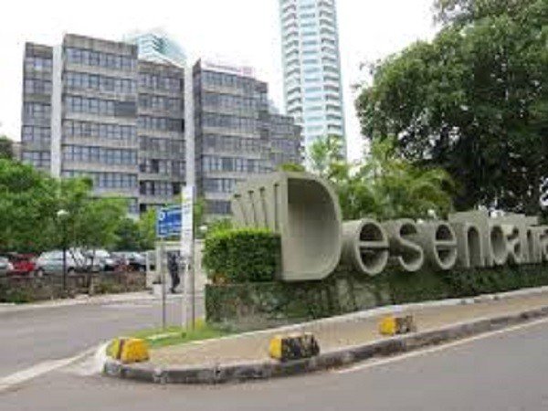 Funcionário de empresa prestadora de serviços é encontrado morto dentro do prédio da DesenBahia