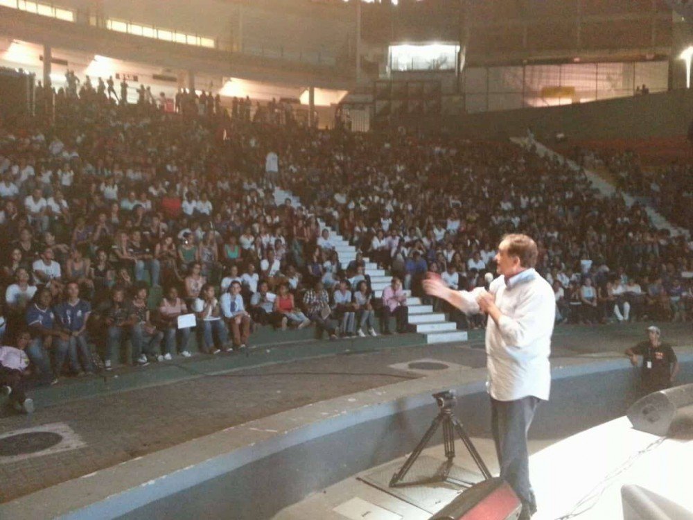 Aulão Enem 100% leva 5 mil estudantes à Concha Acústica do TCA