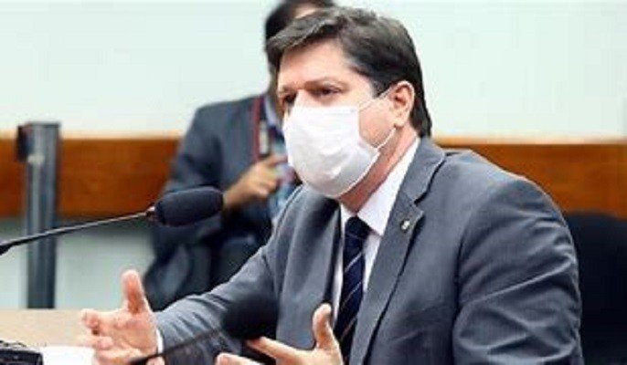 PT decide apoiar candidatura de Baleia Rossi à presidência da Câmara
