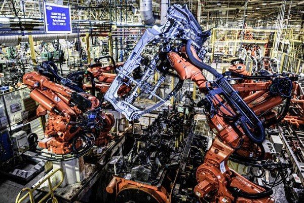 Acaba uma história de 100 anos de inovação e pioneirismo no Brasil