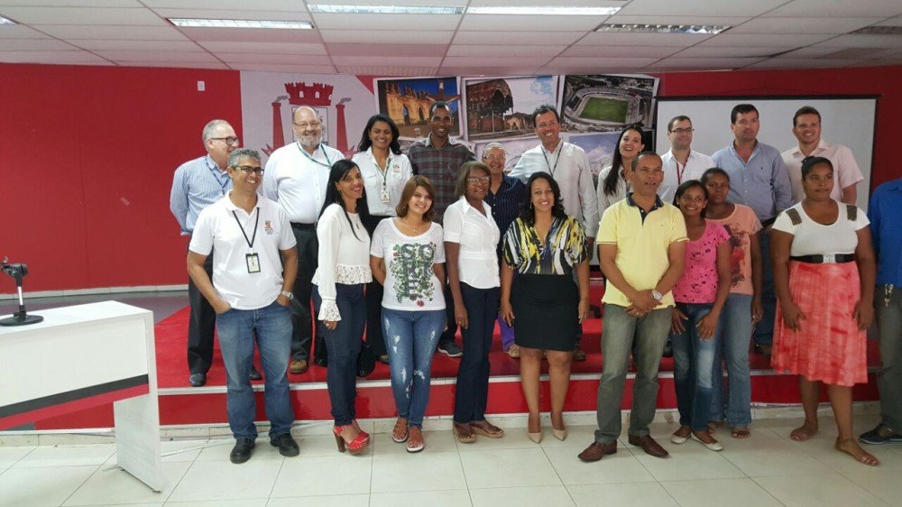 Thor de Ninha discute instalação de passarelas na BR 101