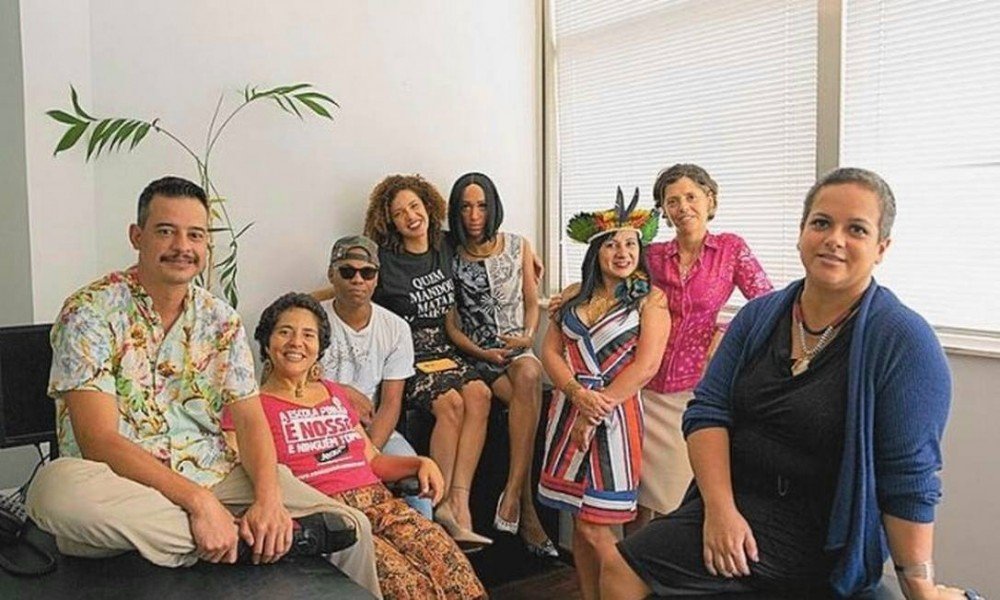 Afastamento de 'codeputada' em SP põe em xeque modelo de mandatos coletivos