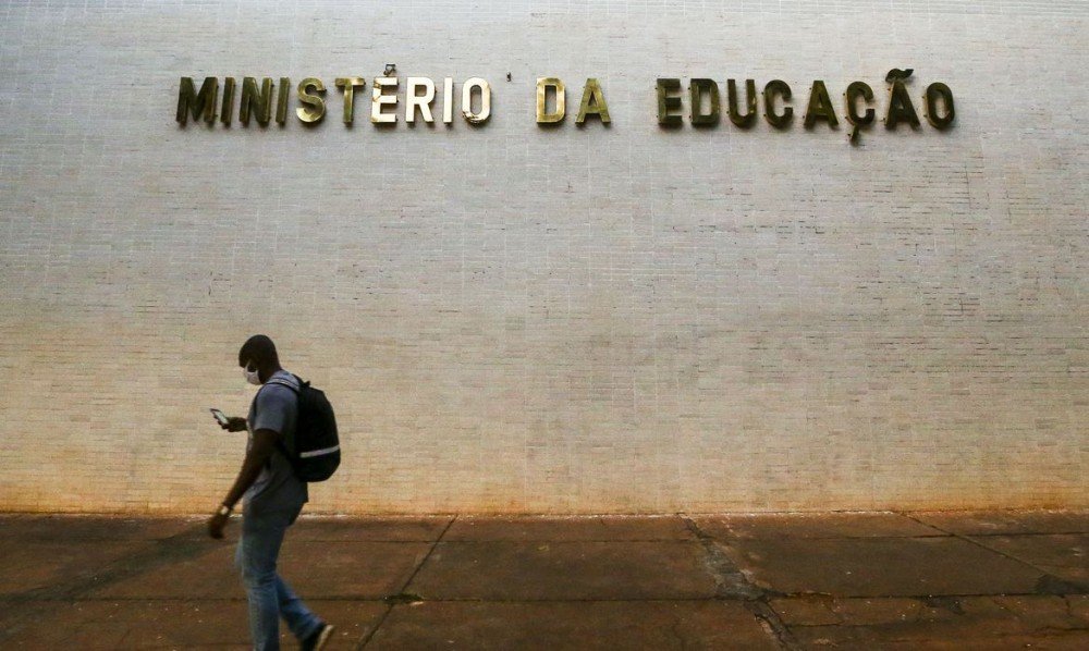MEC publica relação de aprovados na segunda chamada do Prouni