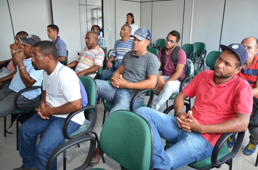 Com plateia atenta, SEDEA realiza palestra sobre prevenção para o câncer de próstata