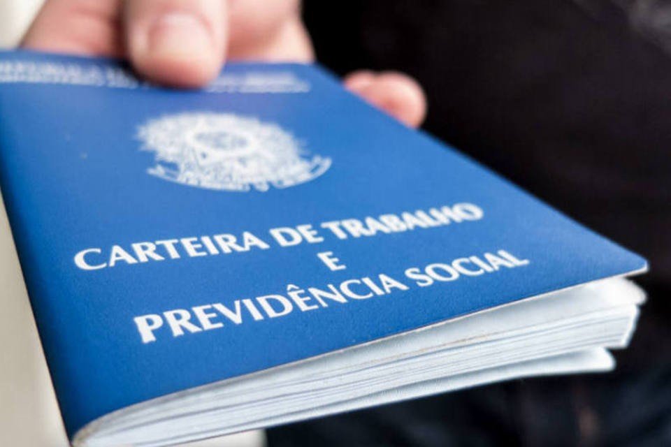 Reforma trabalhista entra em vigor cercada de dúvidas